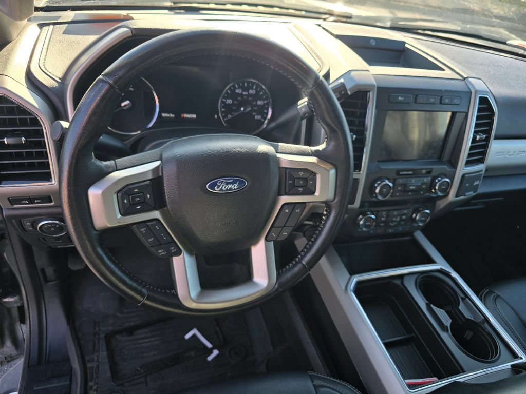 Used 2021 Ford F250 Lariat w/ Lariat Ultimate Package AWD/4WD image 16