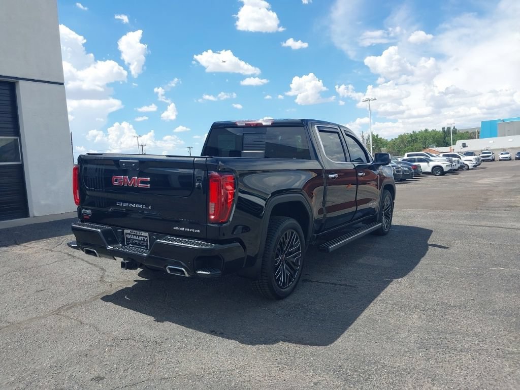 Used 2023 GMC Sierra 1500 Denali AWD/4WD image 7