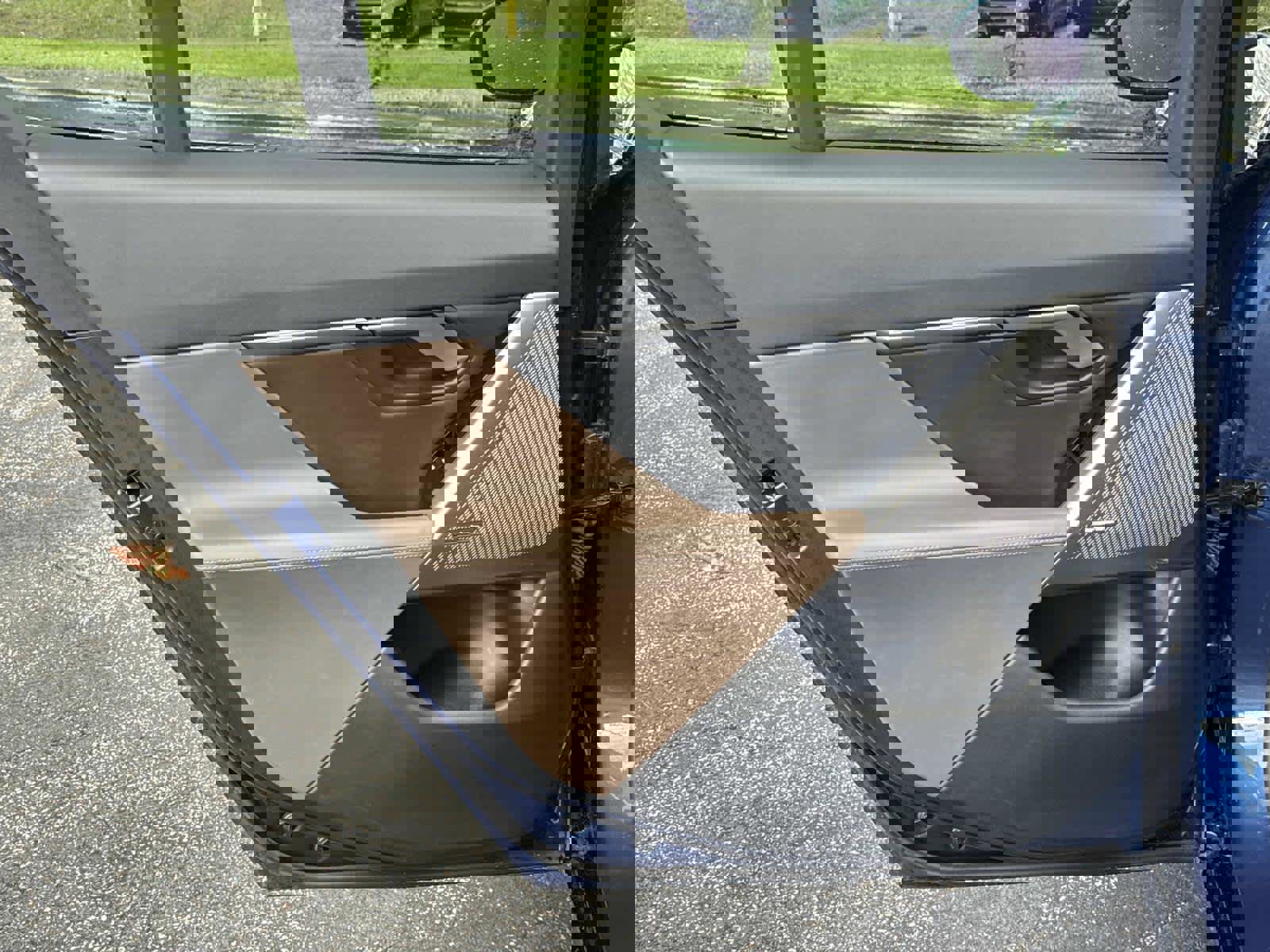 Certified 2026 BMW i5 eDrive40 w/ M Sport Package image 15