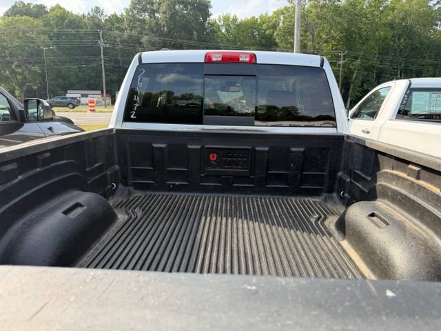Used 2015 RAM 1500 SLT AWD/4WD image 10