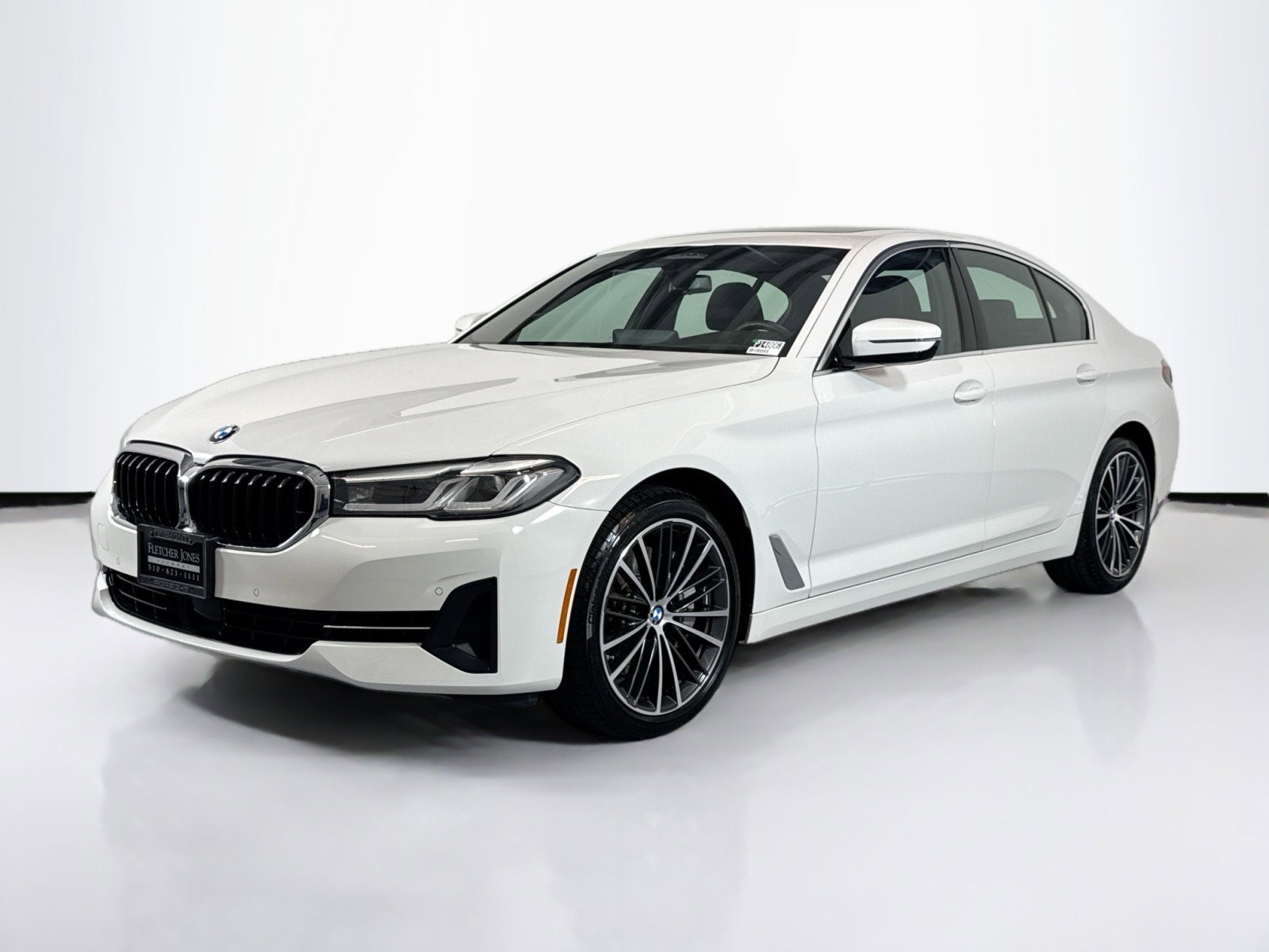 Used 2023 BMW 540i w/ Premium Package image 1