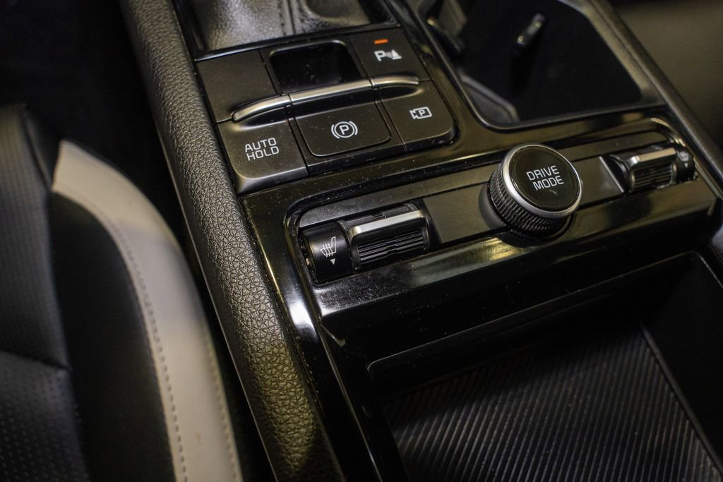 Certified 2025 Kia K5 GT-Line image 16
