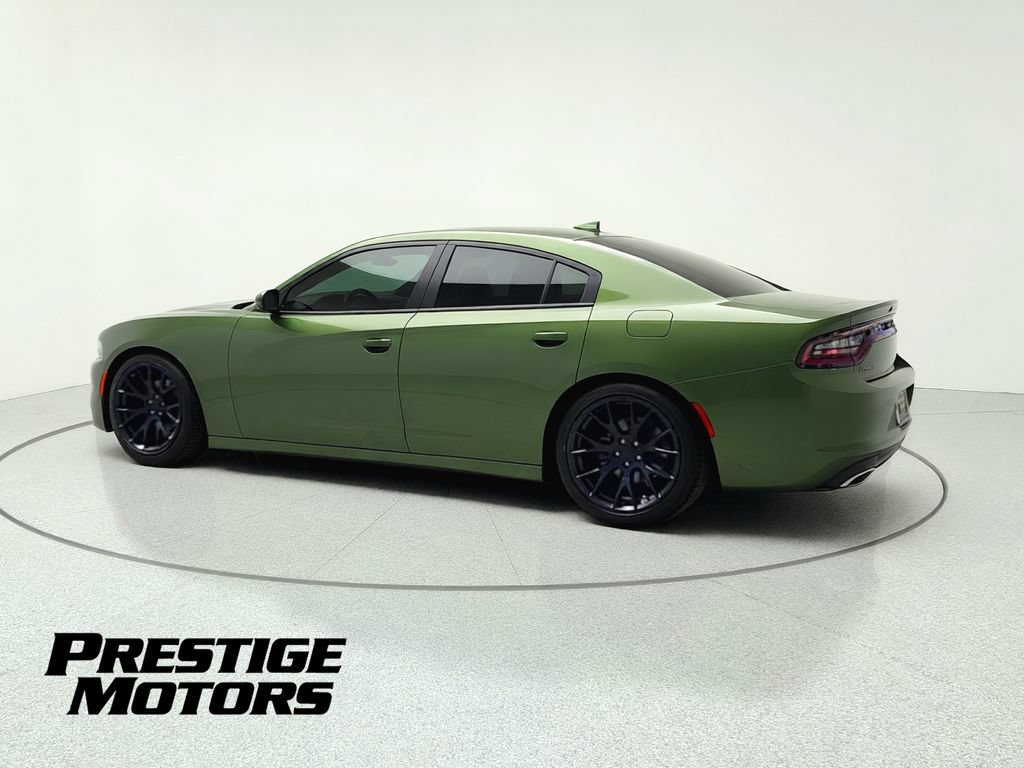 Used 2018 Dodge Charger SXT Plus w/ Quick Order Package 29J RWD image 5