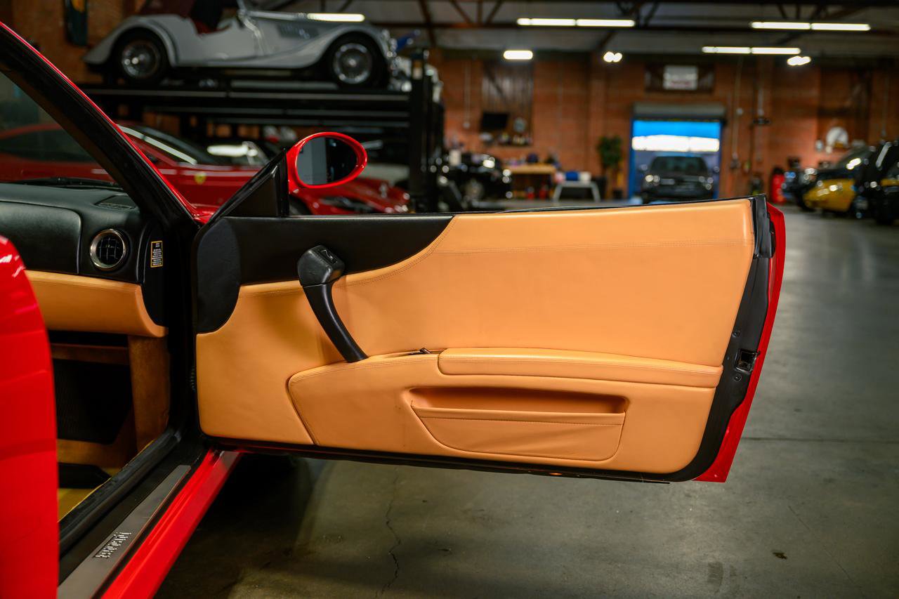 Used 1999 Ferrari 550 Maranello Coupe image 44