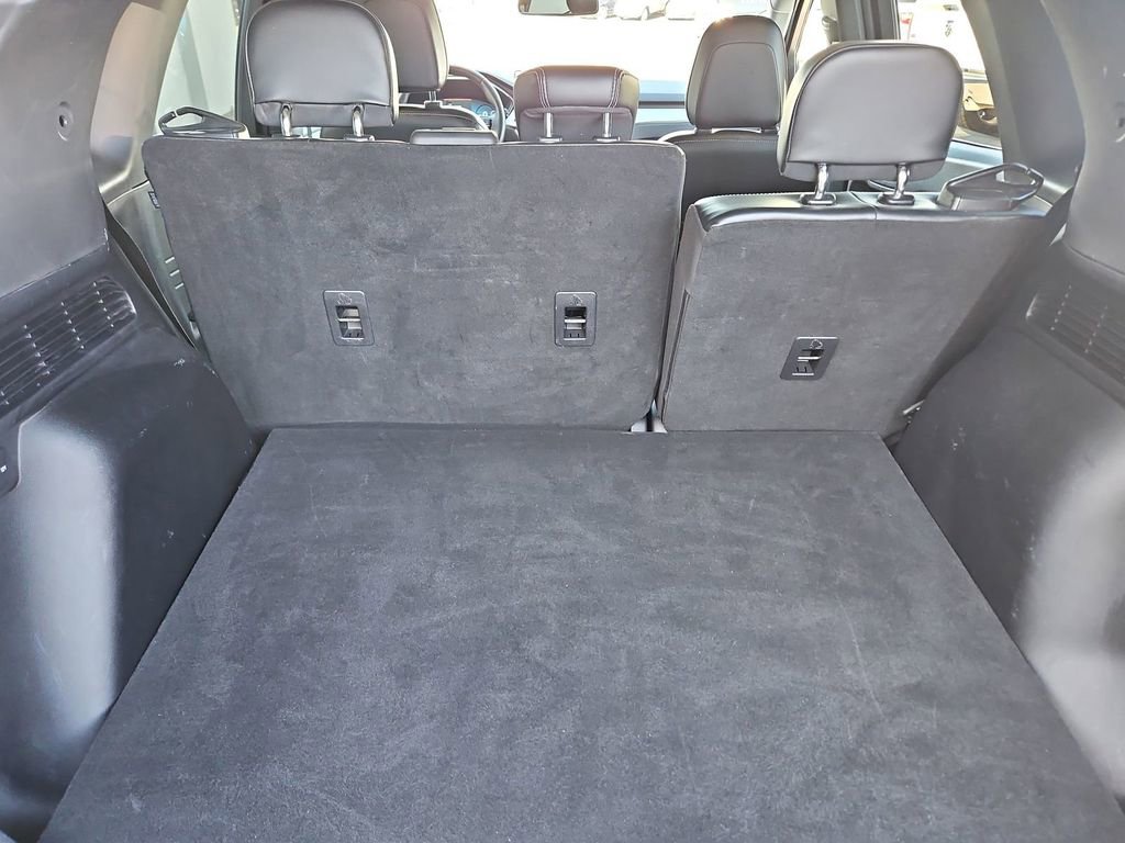 Used 2024 Ford Escape Platinum image 19