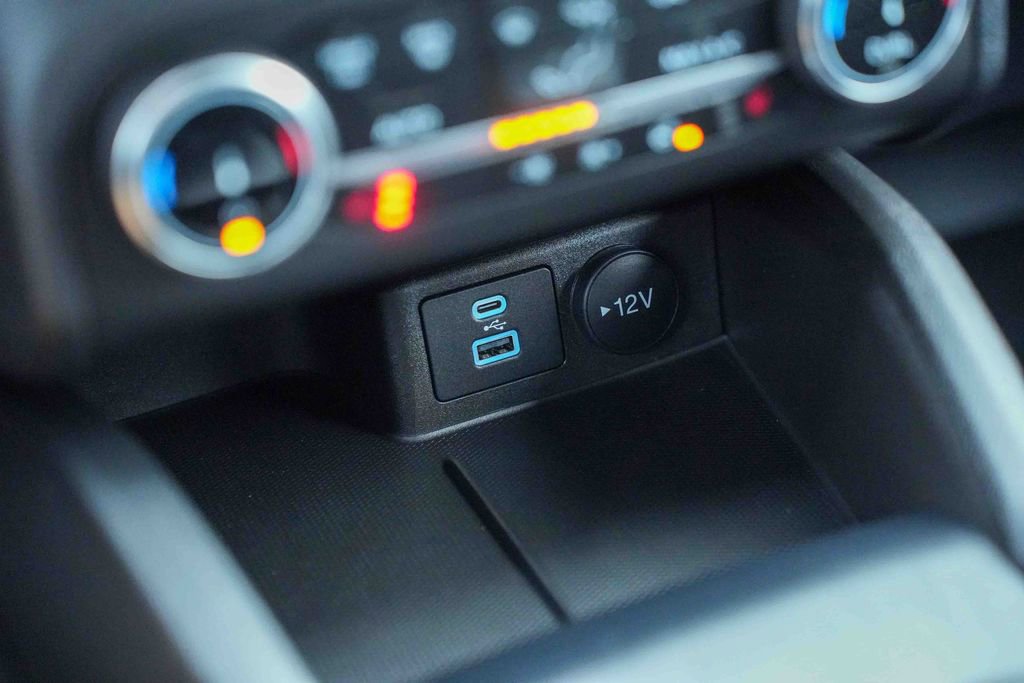 Used 2023 Ford Escape Active image 34