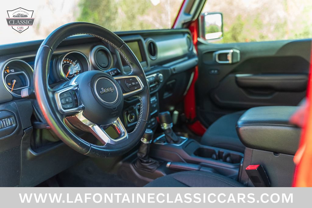 Used 2020 Jeep Gladiator Sport w/ Technology Group AWD/4WD image 45