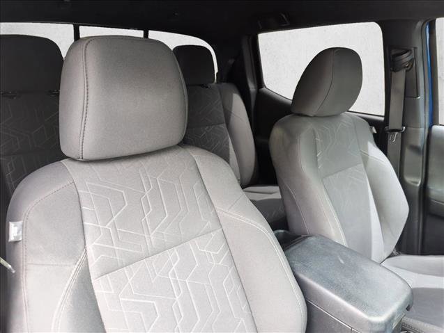 Used 2018 Toyota Tacoma TRD Sport w/ Technology Package image 25