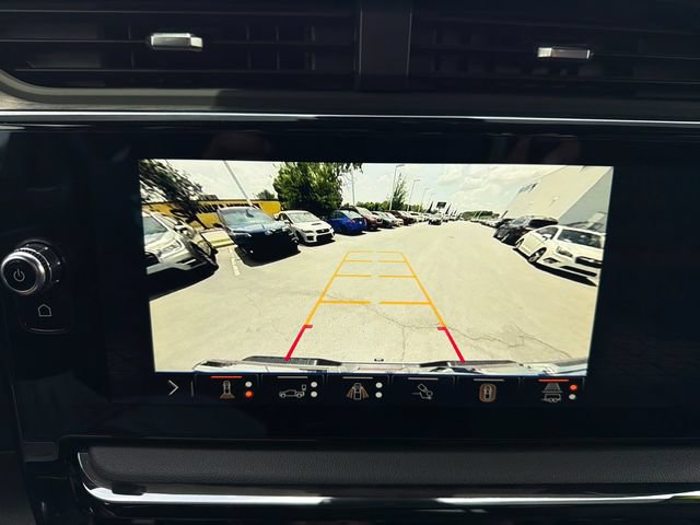 Used 2025 GMC Sierra 1500 AT4 w/ AT4 Premium Package AWD/4WD image 13