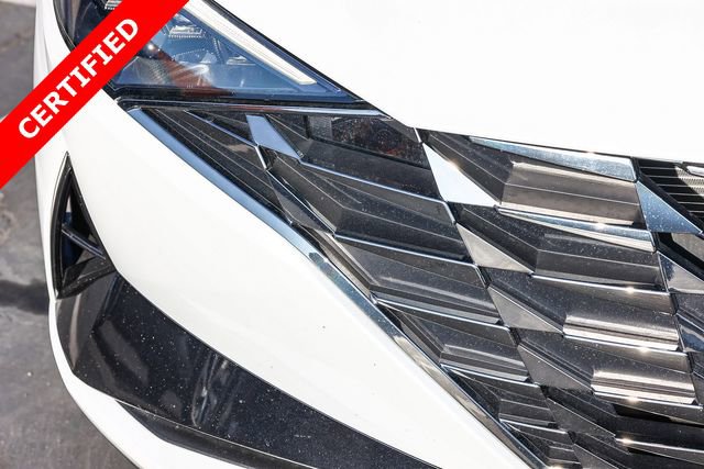 Certified 2023 Hyundai Elantra Limited image 10