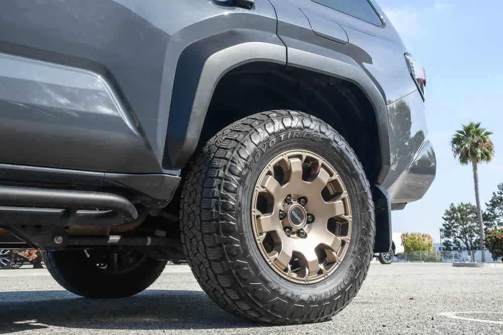Used 2025 Toyota 4Runner Trailhunter AWD/4WD image 13