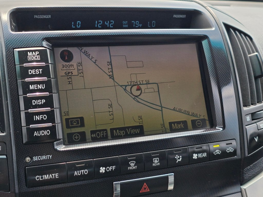 Used 2009 Toyota Land Cruiser AWD/4WD image 12