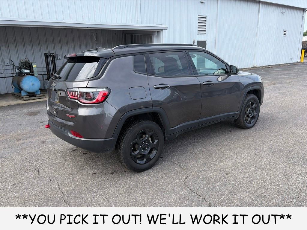 Used 2024 Jeep Compass Trailhawk AWD/4WD image 6