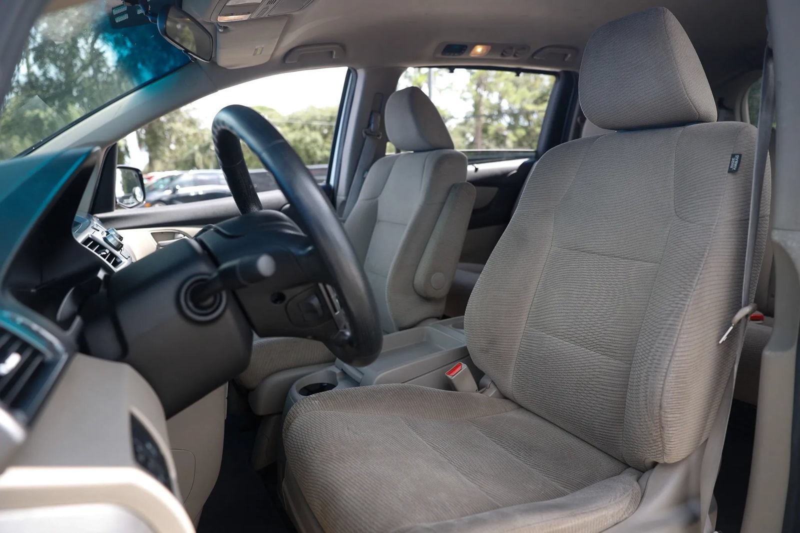 Used 2012 Honda Odyssey EX image 20