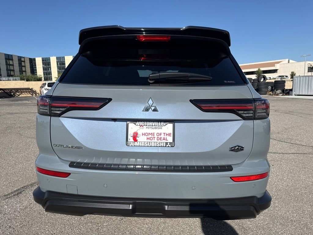 New 2026 Mitsubishi Outlander AWD image 7