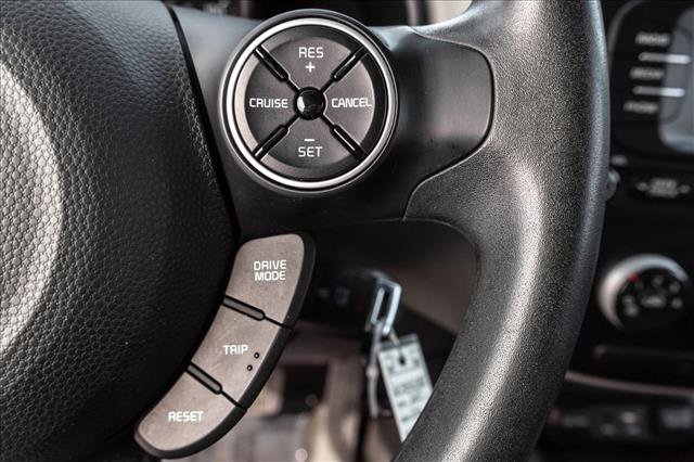 Used 2017 Kia Soul image 17