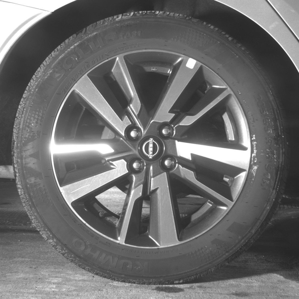 Used 2025 Nissan Versa SV image 15