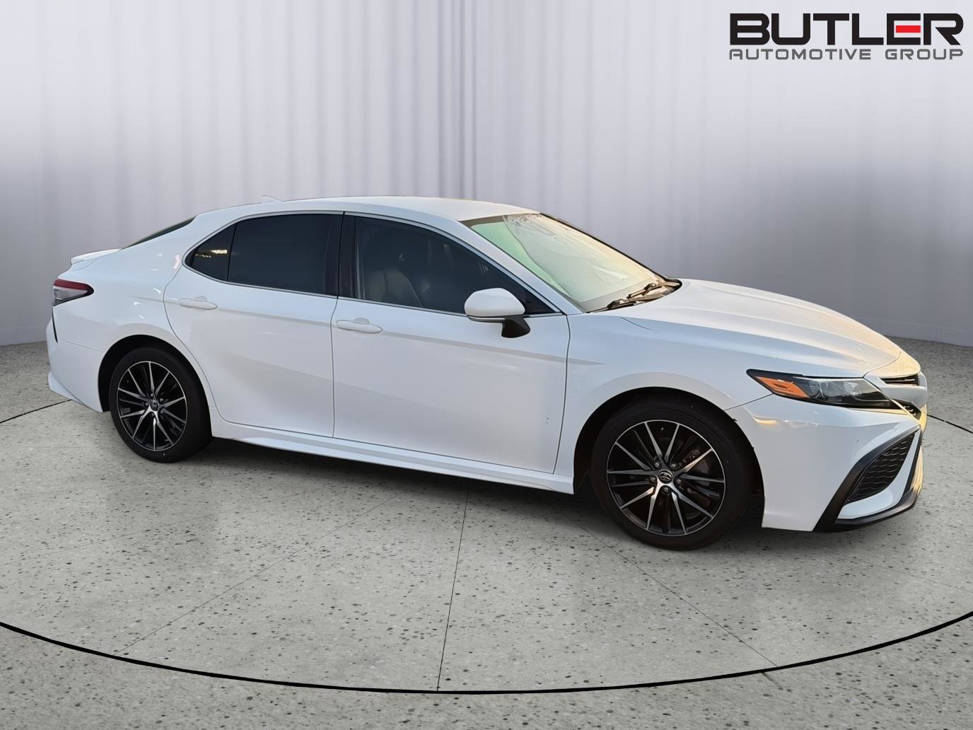 Certified 2022 Toyota Camry SE FWD image 7