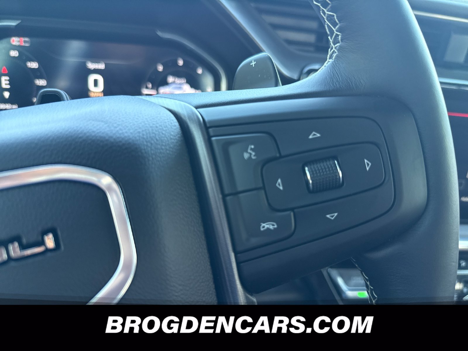 Used 2026 GMC Sierra 1500 Denali Ultimate AWD/4WD image 4