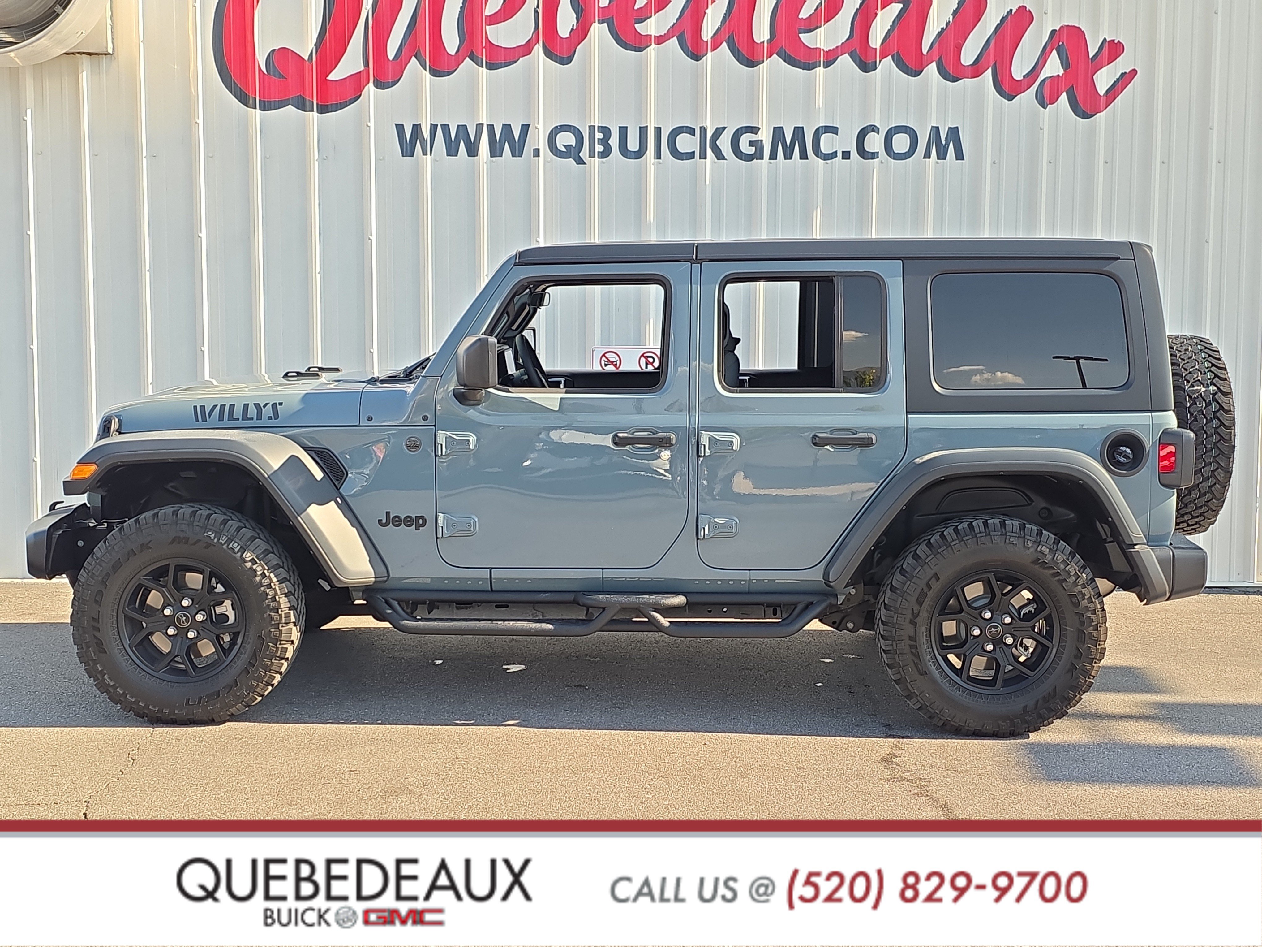 Used 2025 Jeep Wrangler Unlimited Sport AWD/4WD image 4