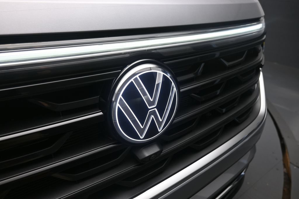 New 2026 Volkswagen Atlas Cross Sport SEL Premium R-Line AWD/4WD image 35