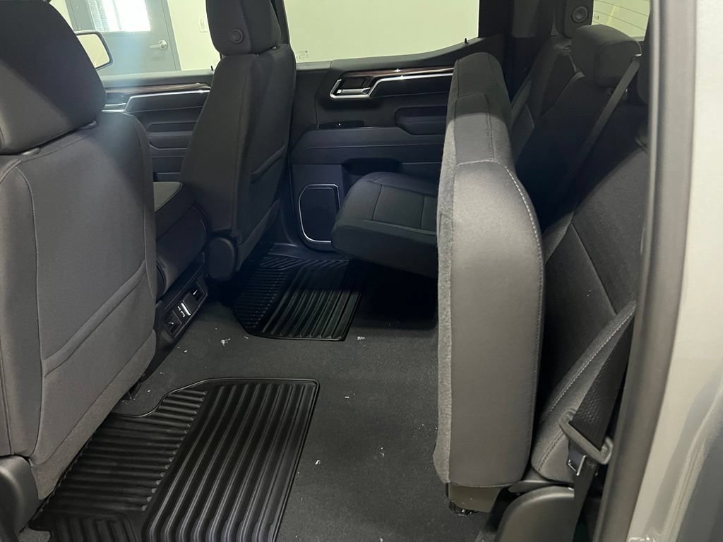 New 2026 Chevrolet Silverado 1500 LT AWD/4WD image 36