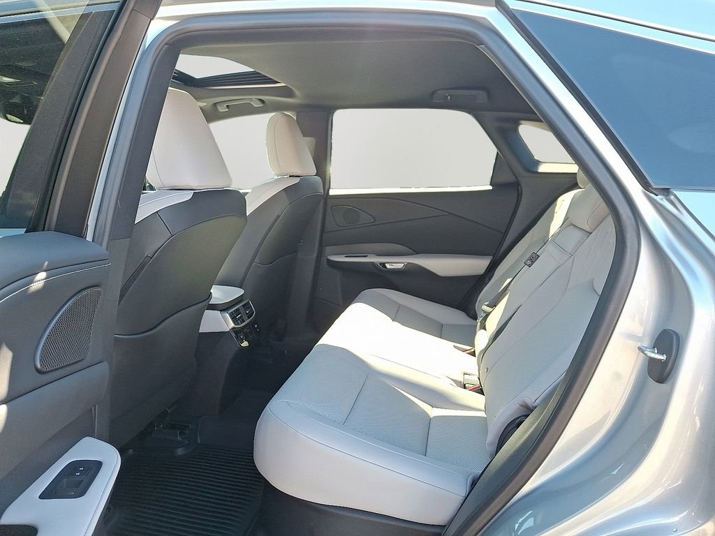 Used 2025 Lexus RX 350 F Sport w/ Convenience Package image 8