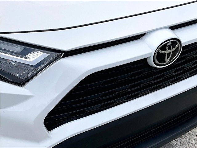 Used 2022 Toyota RAV4 XLE FWD image 30