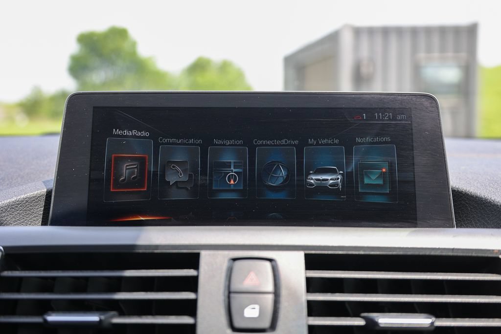Used 2017 BMW M2 RWD image 27