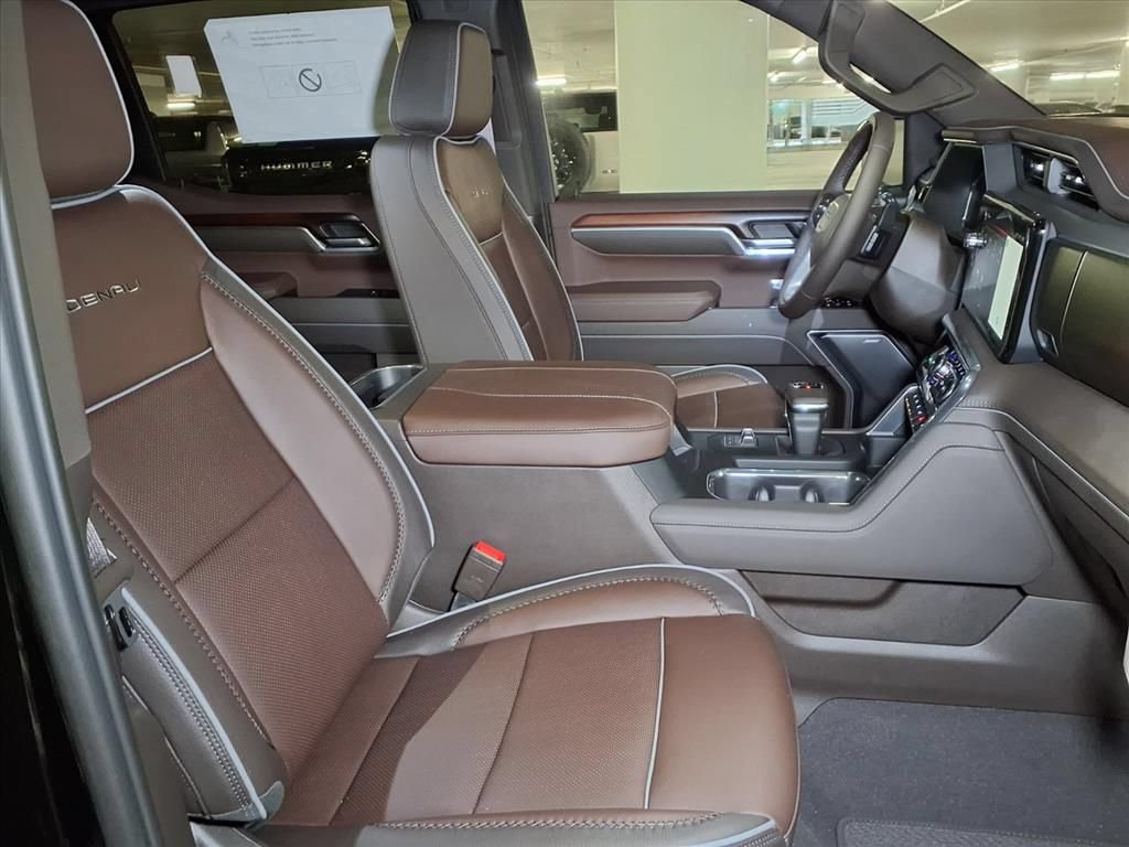 Used 2026 GMC Sierra 1500 Denali AWD/4WD image 6