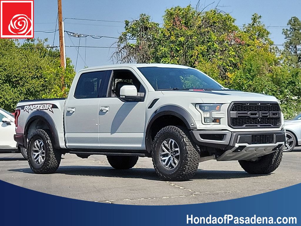 Used 2017 Ford F150 Raptor w/ Equipment Group 802A Luxury AWD/4WD image 8