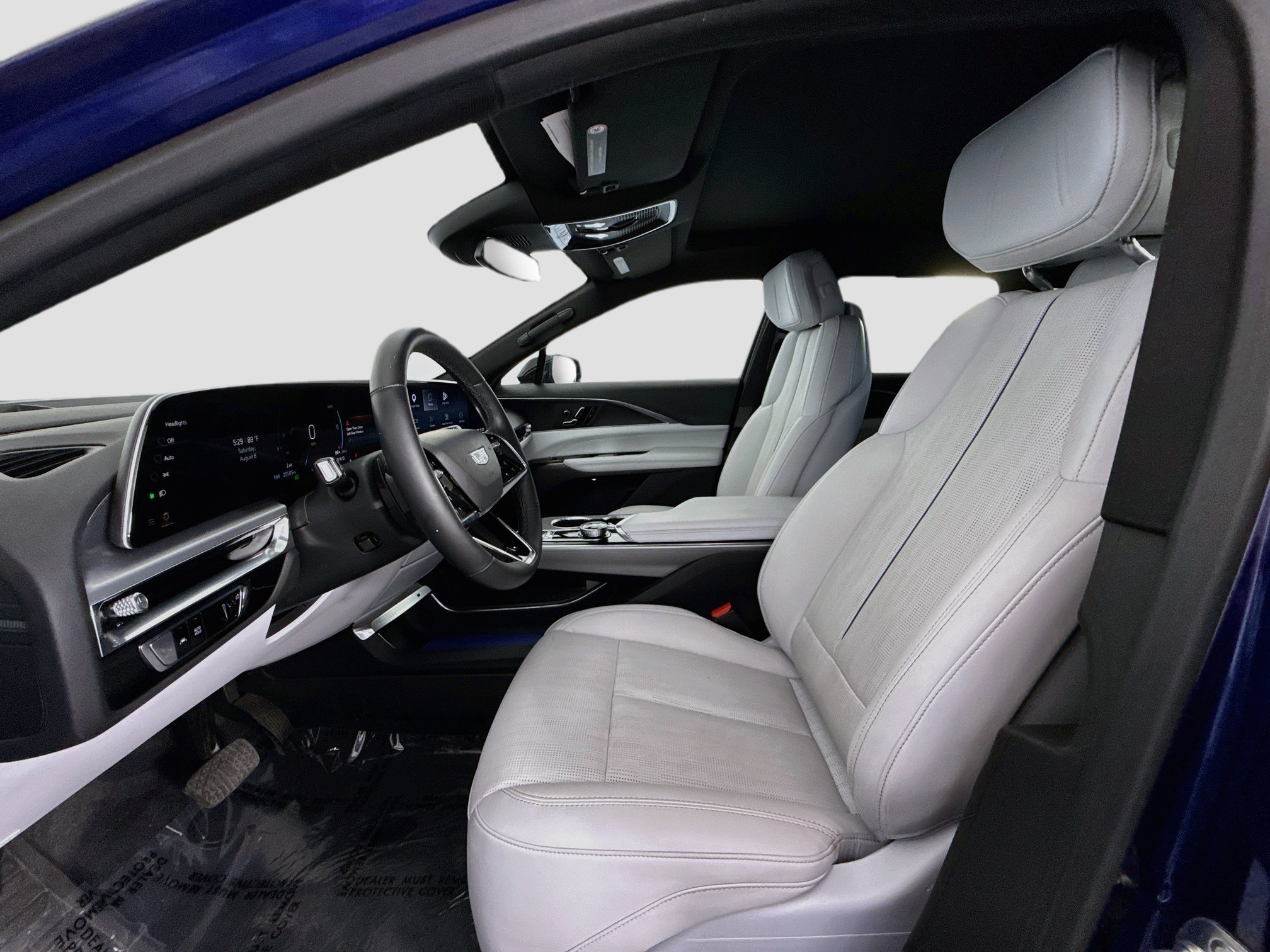 Used 2024 Cadillac Lyriq Luxury RWD image 22