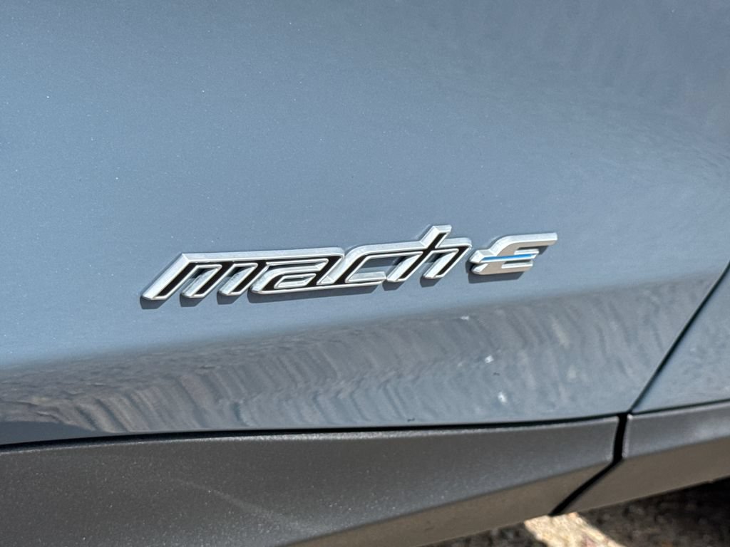 Used 2023 Ford Mustang Mach-E Select RWD image 8
