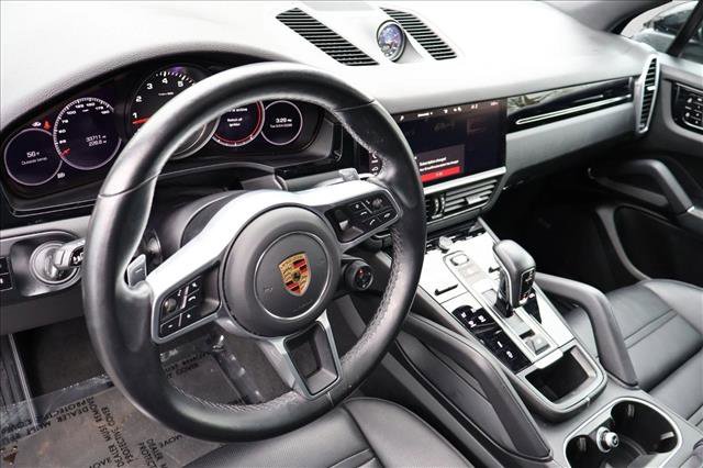 Used 2021 Porsche Cayenne S image 13