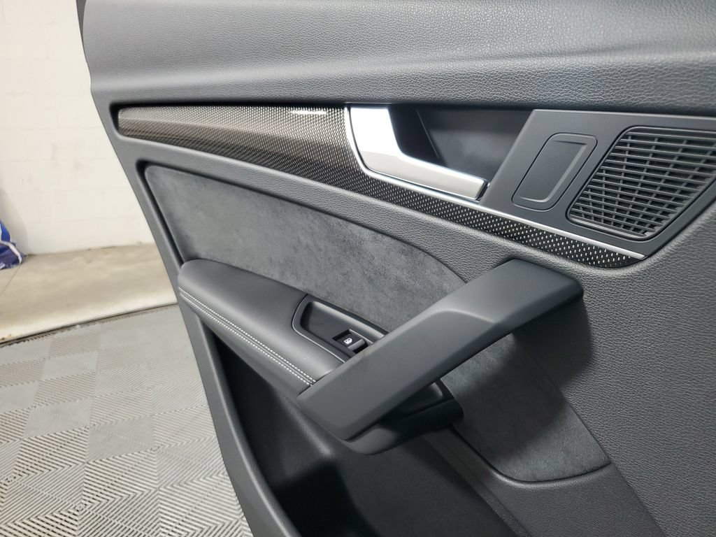 Used 2022 Audi SQ5 Premium Plus AWD/4WD image 17
