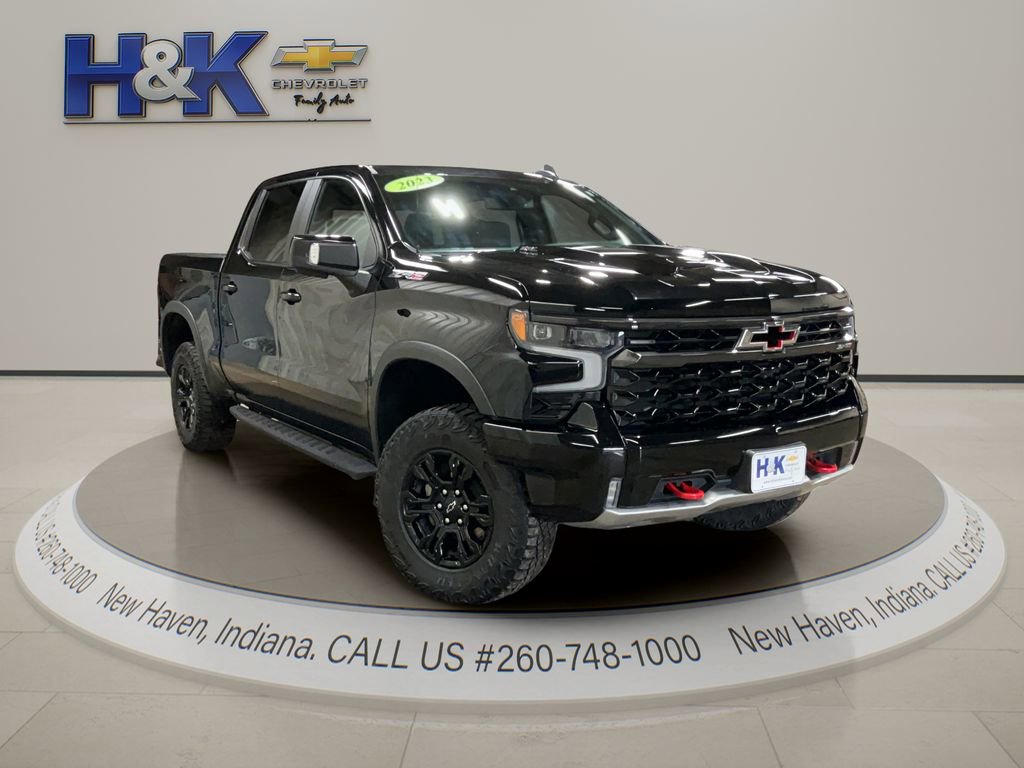 Used 2023 Chevrolet Silverado 1500 ZR2 image 1