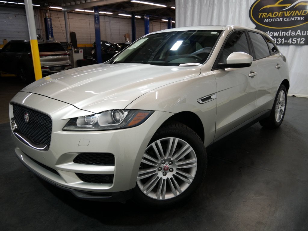Used 2017 Jaguar F-PACE Premium AWD/4WD image 3