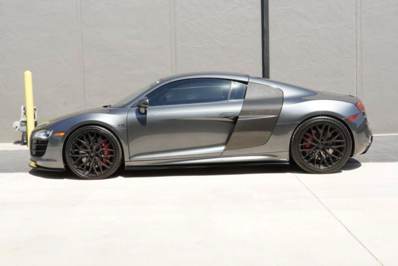 Used 2012 Audi R8 V10 AWD/4WD image 6