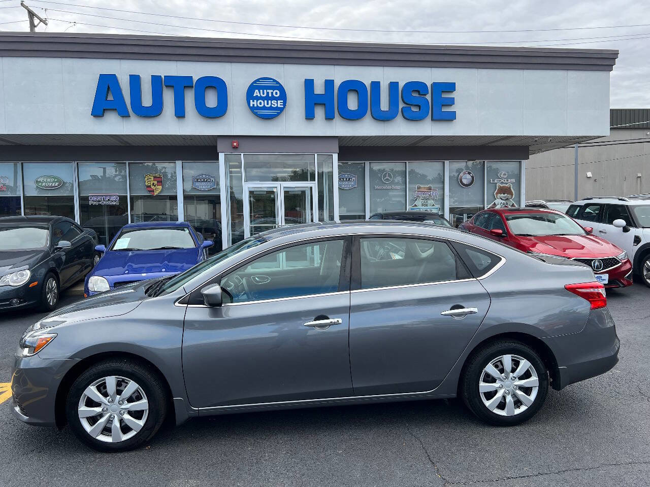 Used 2016 Nissan Sentra SV image 8