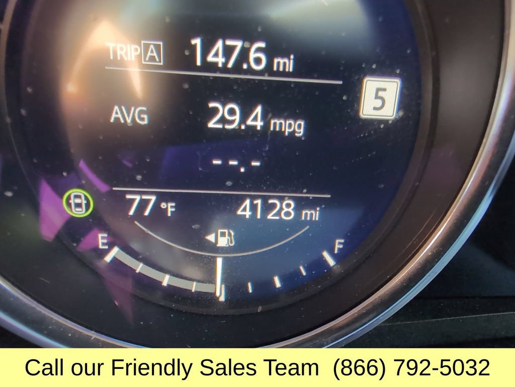 Used 2024 MAZDA MX-5 Miata Grand Touring RWD image 17