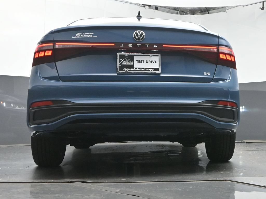 New 2026 Volkswagen Jetta SE FWD image 34