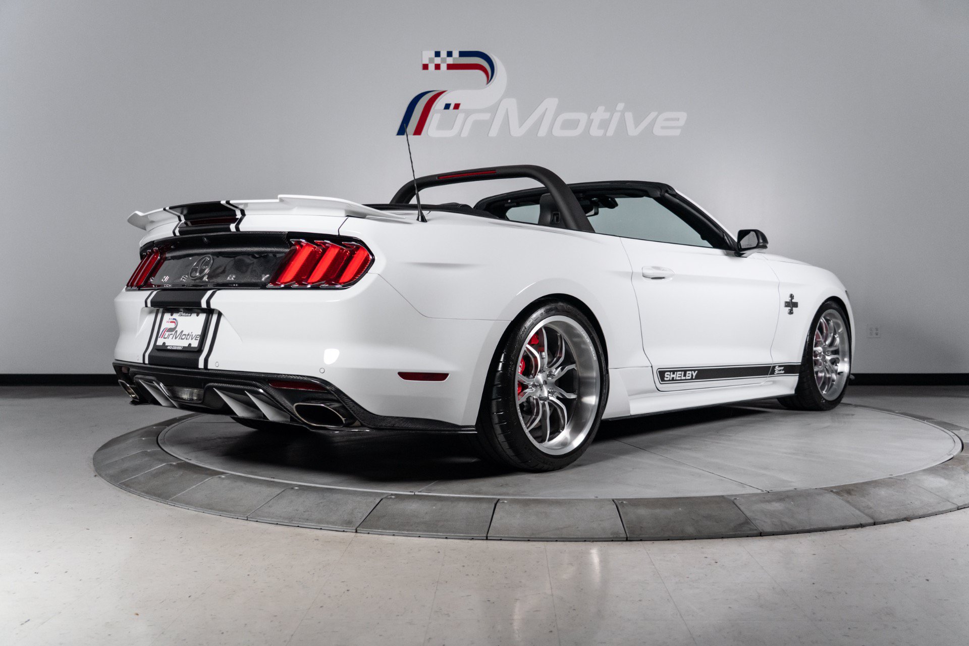 Used 2015 Ford Mustang GT Premium w/ Equipment Group 401A RWD image 9