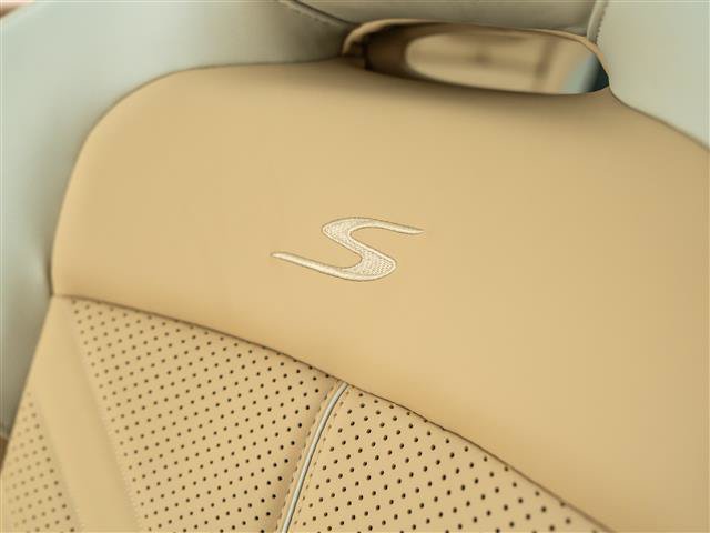 New 2026 Aston Martin DBX S AWD/4WD image 27