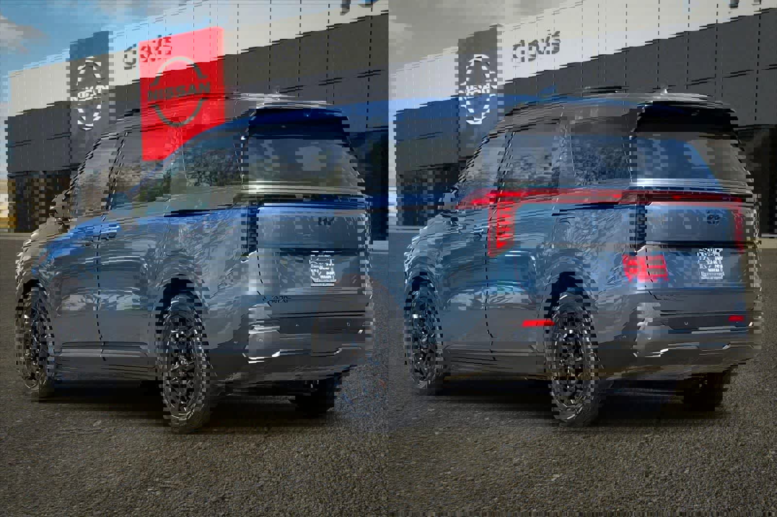 Used 2025 Kia Carnival SX Prestige image 7