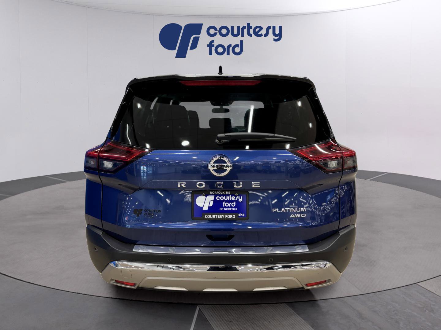 Used 2021 Nissan Rogue Platinum AWD/4WD image 6