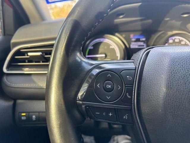 Used 2021 Toyota Camry SE image 30