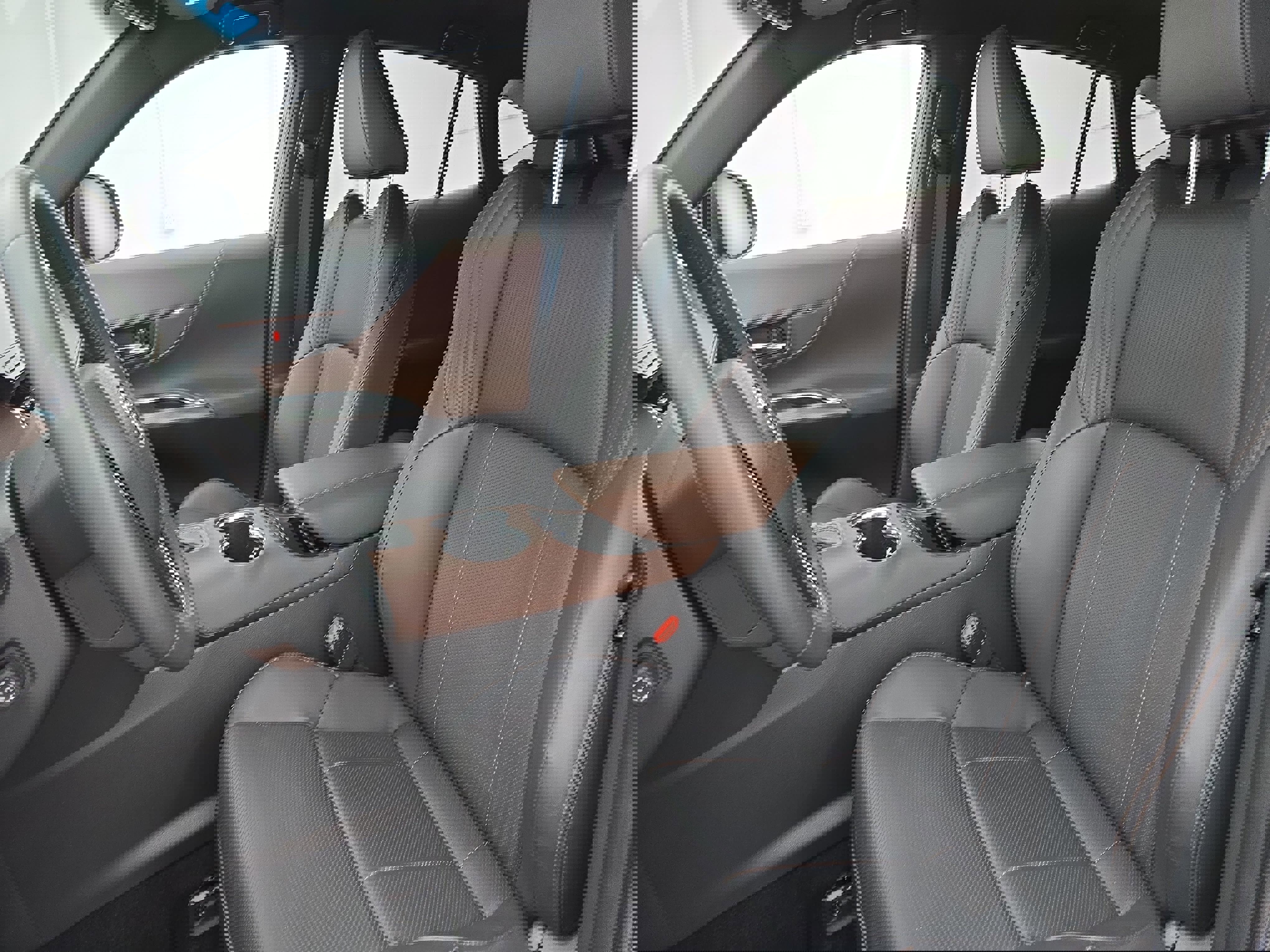 Used 2024 Toyota Venza Limited AWD/4WD image 15