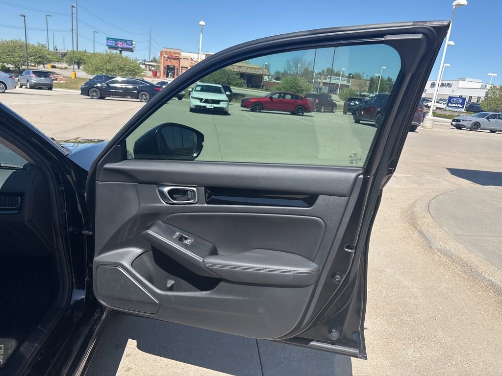 Used 2024 Honda Civic Touring image 27