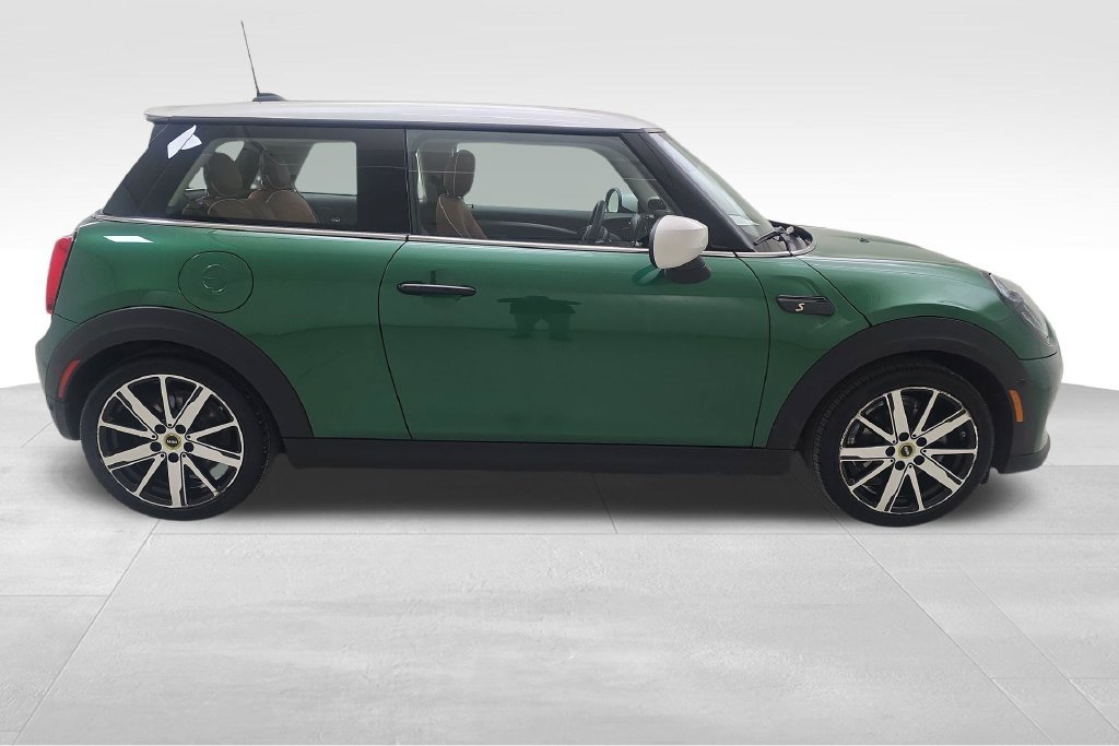 Certified 2024 MINI Cooper SE FWD image 10