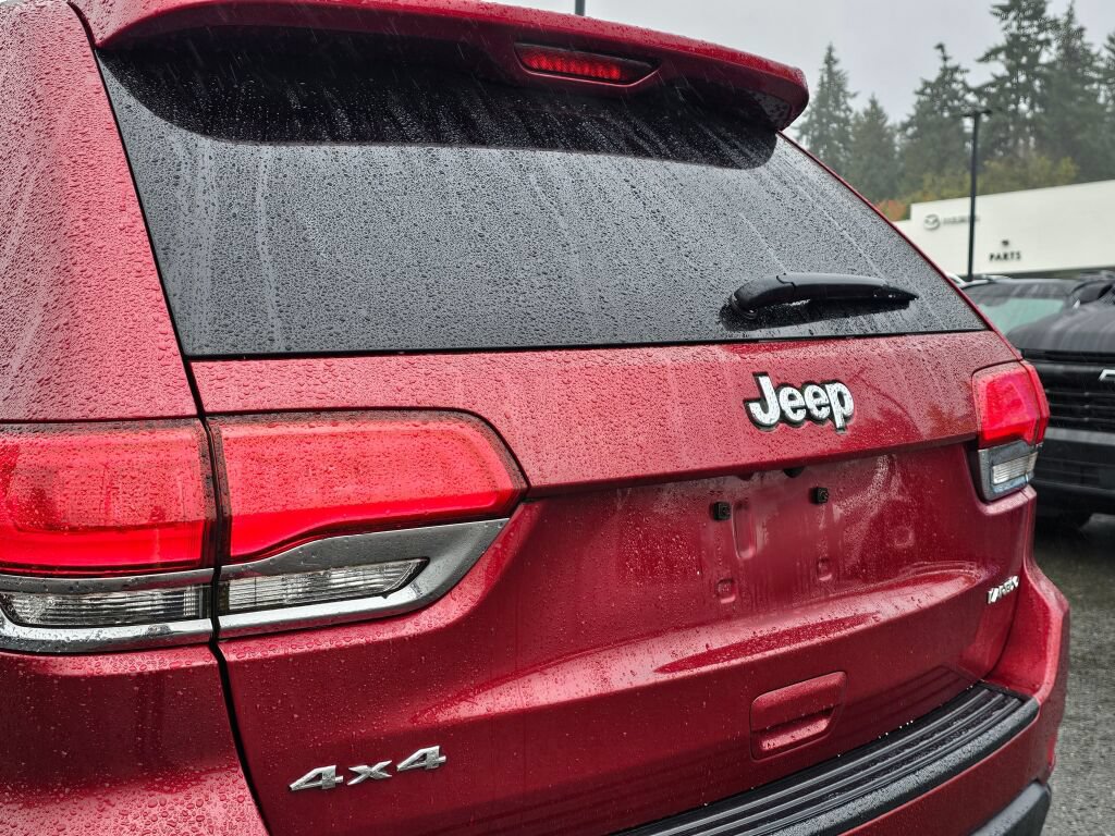 Used 2014 Jeep Grand Cherokee Laredo w/ Security & Convenience Group AWD/4WD image 28